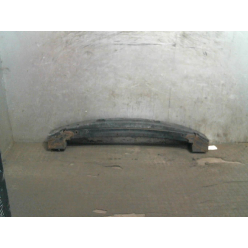 Renfort pare choc avant (traverse) CHRYSLER VOYAGER 4 Photo n°1