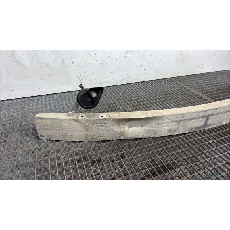 Renfort pare choc avant (traverse) MERCEDES CLASSE B 245 Photo n°2