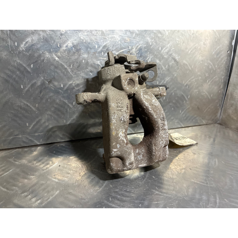 Etrier arriere droit (freinage) FIAT TIPO 2 Photo n°3