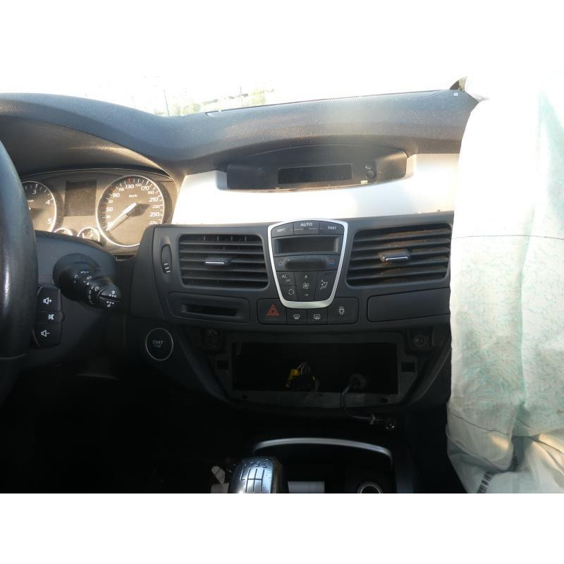 Renfort pare choc arriere (traverse) RENAULT LAGUNA 3 Photo n°13