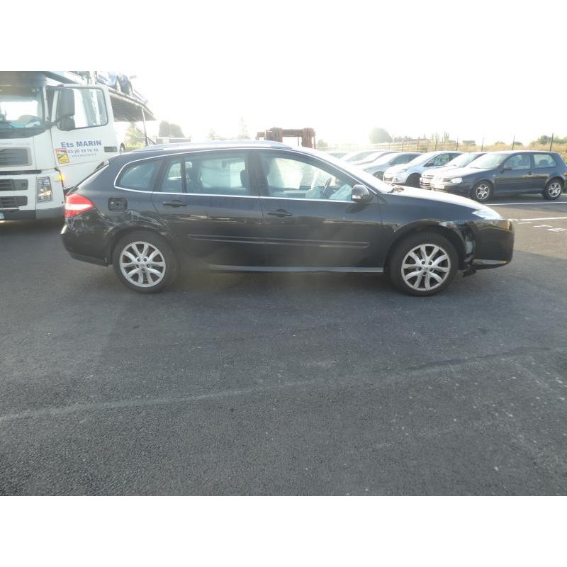 Renfort pare choc arriere (traverse) RENAULT LAGUNA 3 Photo n°14