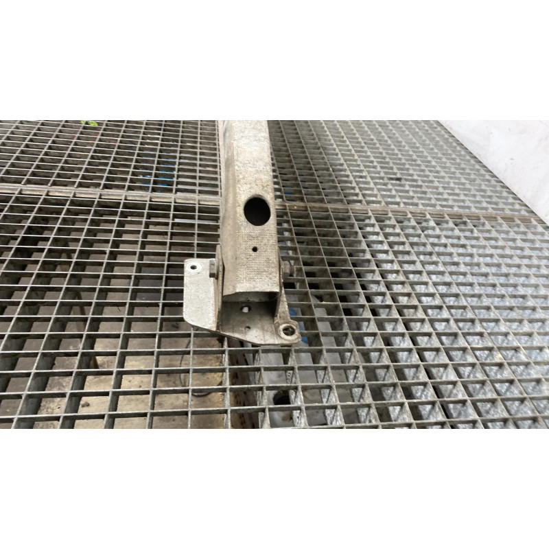 Renfort pare choc arriere (traverse) RENAULT SCENIC 2 Photo n°5