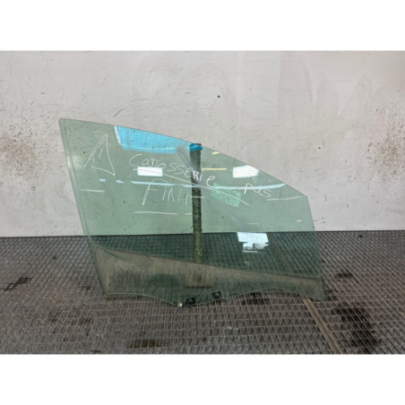 Vitre avant droit RENAULT CLIO 4 Photo n°1