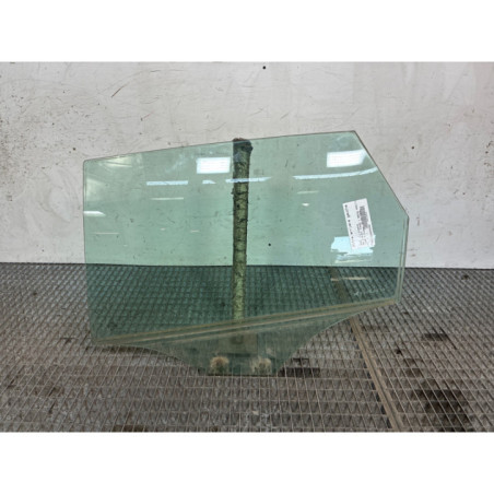 Vitre arriere gauche AUDI A4 3