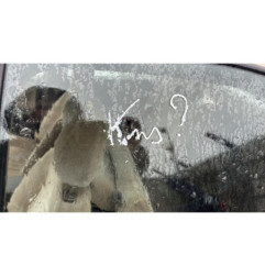 Pare choc arriere NISSAN PRIMERA 1