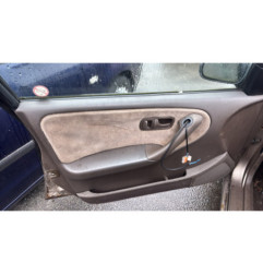 Pare choc arriere NISSAN PRIMERA 1