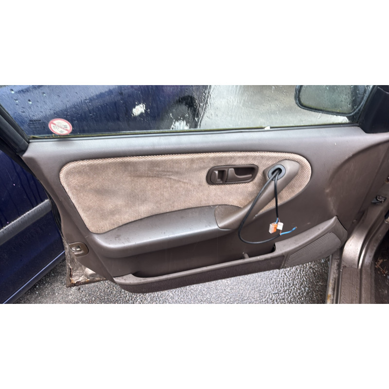 Pare choc arriere NISSAN PRIMERA 1 Photo n°15