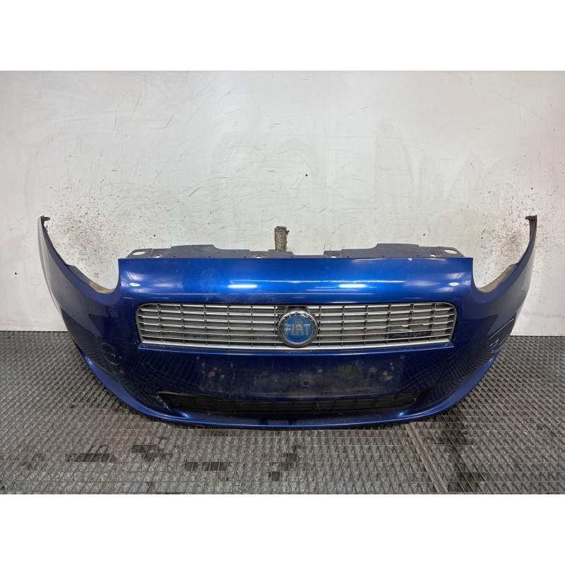 Pare choc avant FIAT GRANDE PUNTO Photo n°3