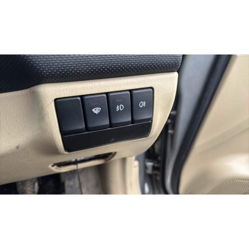 Calandre SUBARU FORESTER 2 Photo n°19