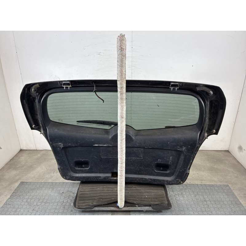 Malle/Hayon arriere TOYOTA COROLLA VERSO 2 Photo n°1