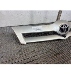 Calandre TOYOTA COROLLA VERSO 2