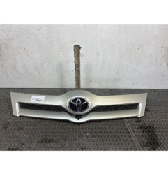Calandre TOYOTA COROLLA VERSO 2