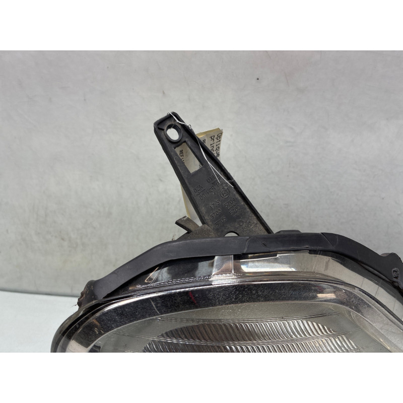 Optique avant principal droit (feux)(phare) RENAULT MODUS Photo n°3