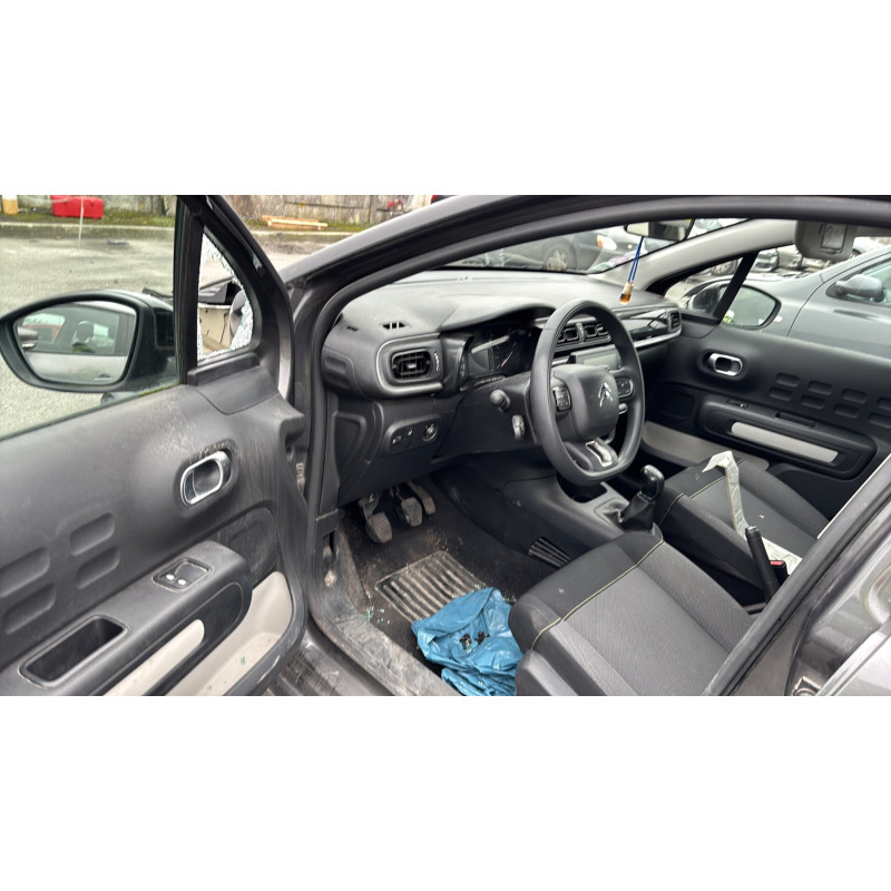 Feu arriere principal droit (feux) CITROEN C3 3 Photo n°12