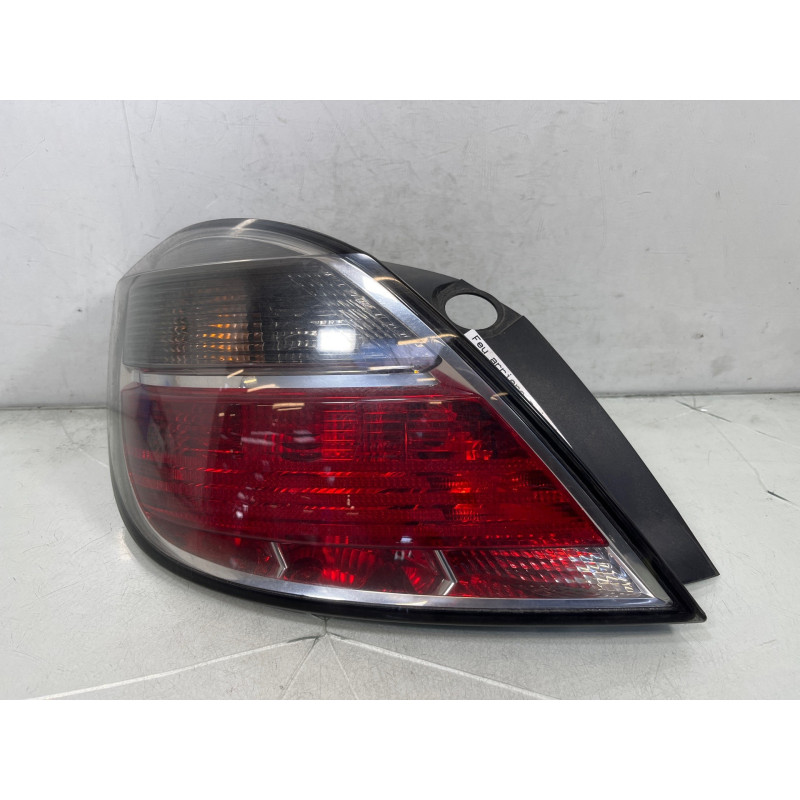 Feu arriere principal gauche (feux) OPEL ASTRA H Photo n°4