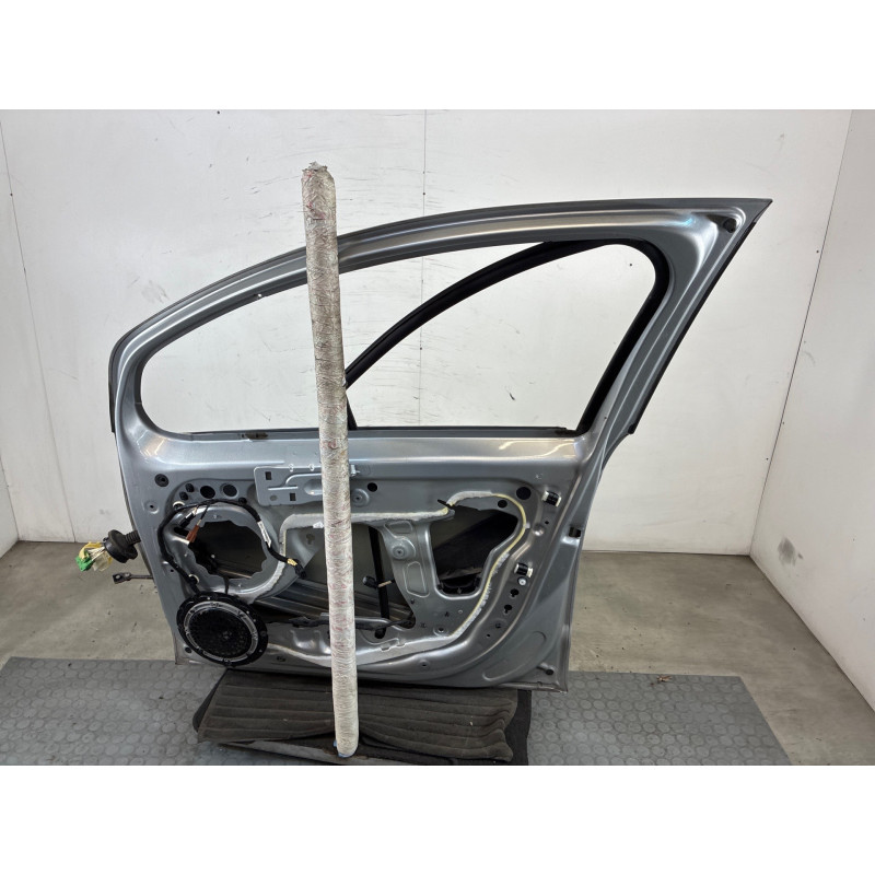 Porte avant droit CITROEN C3 2 Photo n°1