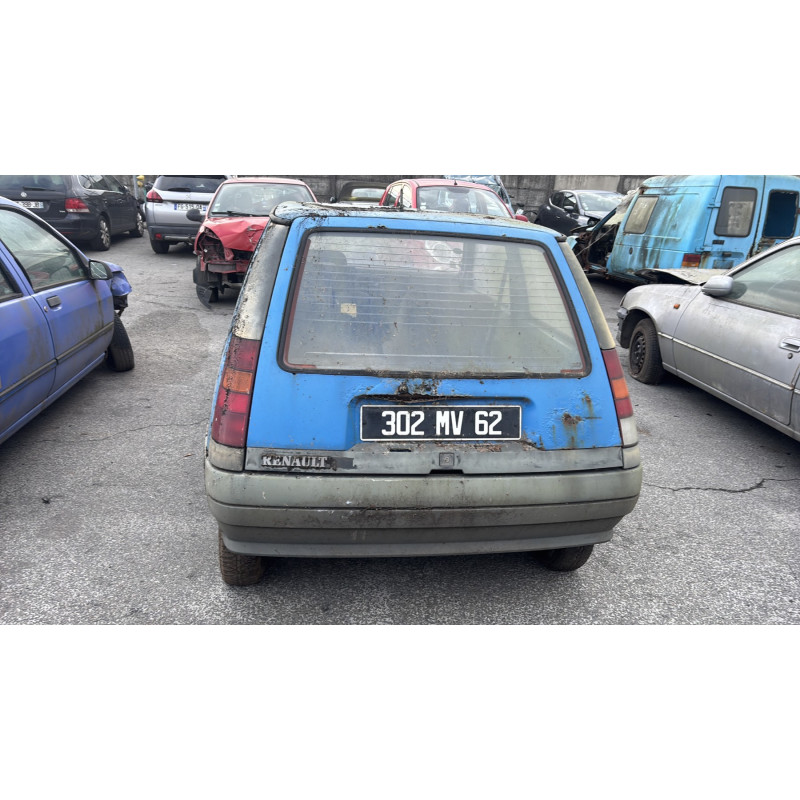 Feu arriere principal gauche (feux) RENAULT SUPER 5 Photo n°8