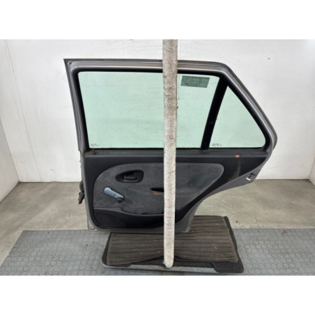 Porte arriere droit CITROEN SAXO Photo n°1