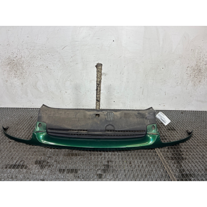 Calandre RENAULT CLIO 2 Photo n°4