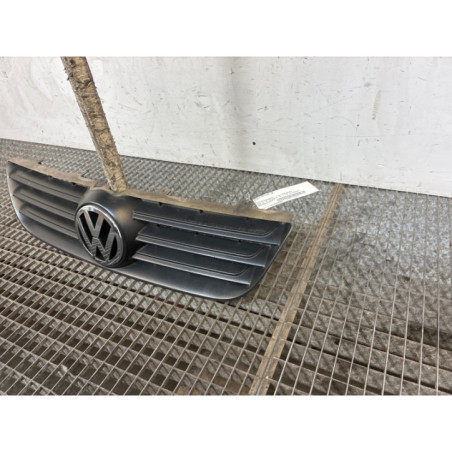 Calandre VOLKSWAGEN POLO 4 Photo n°1