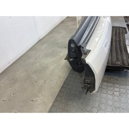 Hayon inferieur PEUGEOT 3008 1