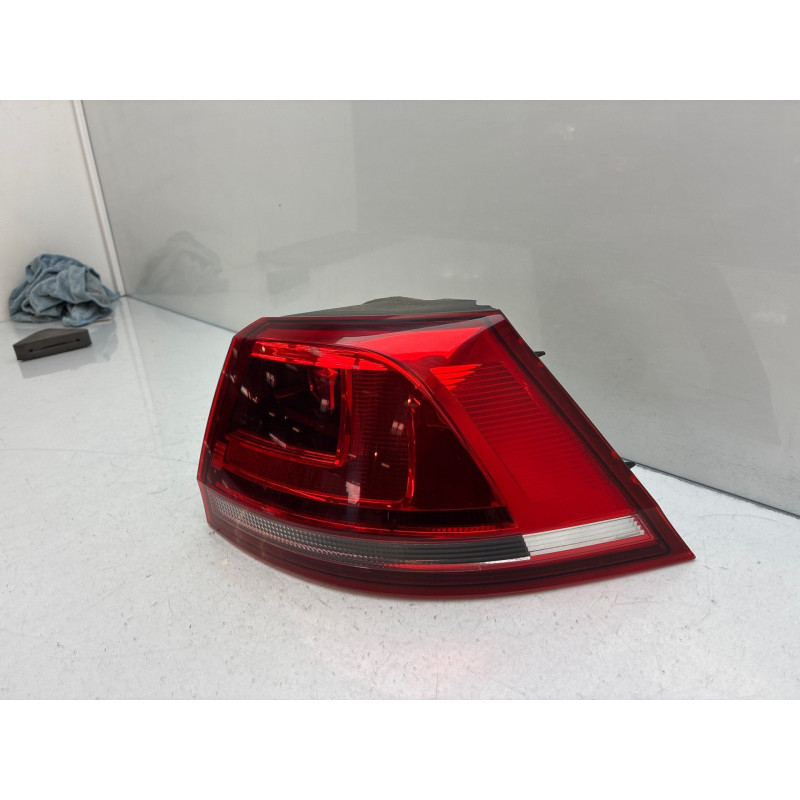 Feu arriere principal droit (feux) VOLKSWAGEN GOLF 7 Photo n°6