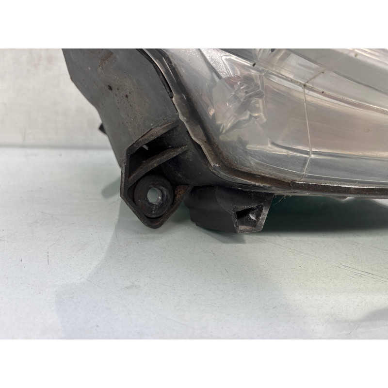 Optique avant principal droit (feux)(phare) CITROEN XSARA Photo n°4