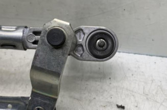 Moteur essuie glace avant PEUGEOT 3008 2
