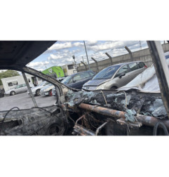 Pare choc avant RENAULT TRAFIC 2