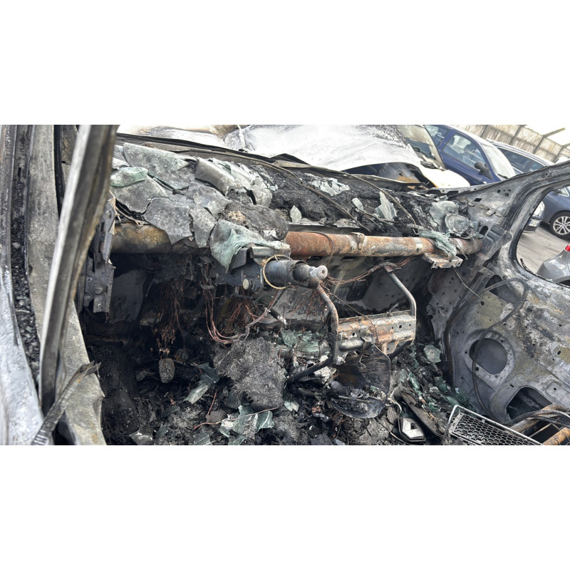 Pare choc avant RENAULT TRAFIC 2 Photo n°20