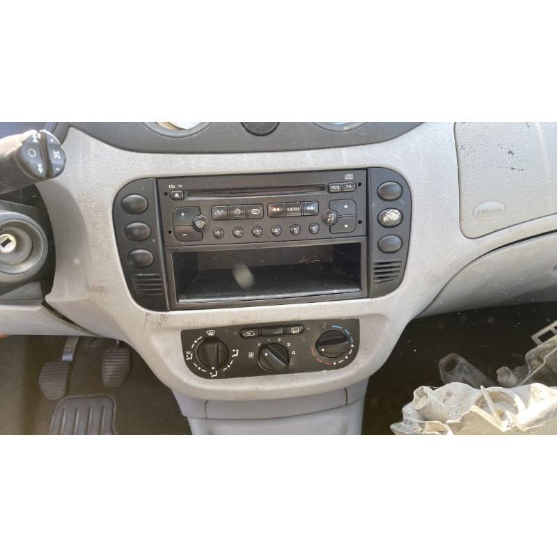 Retroviseur gauche CITROEN C3 1 Photo n°20