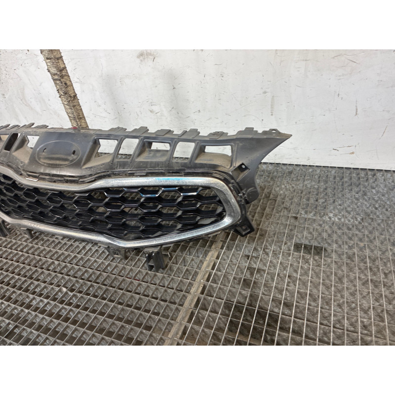 Calandre KIA CEE-D 2 SPORT WAGON Photo n°4