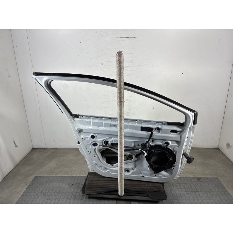 Porte avant gauche RENAULT CLIO 4 Photo n°3