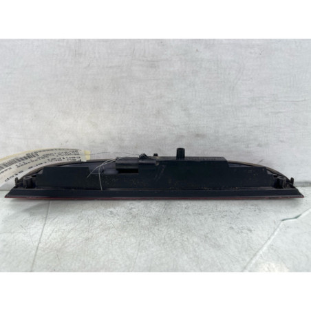 Feu arriere stop central RENAULT CLIO 2 Photo n°1