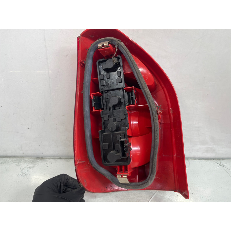 Feu arriere principal droit (feux) CITROEN XSARA PICASSO Photo n°3