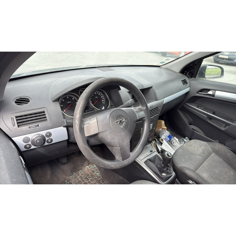 Feu arriere principal droit (feux) OPEL ASTRA H Photo n°8