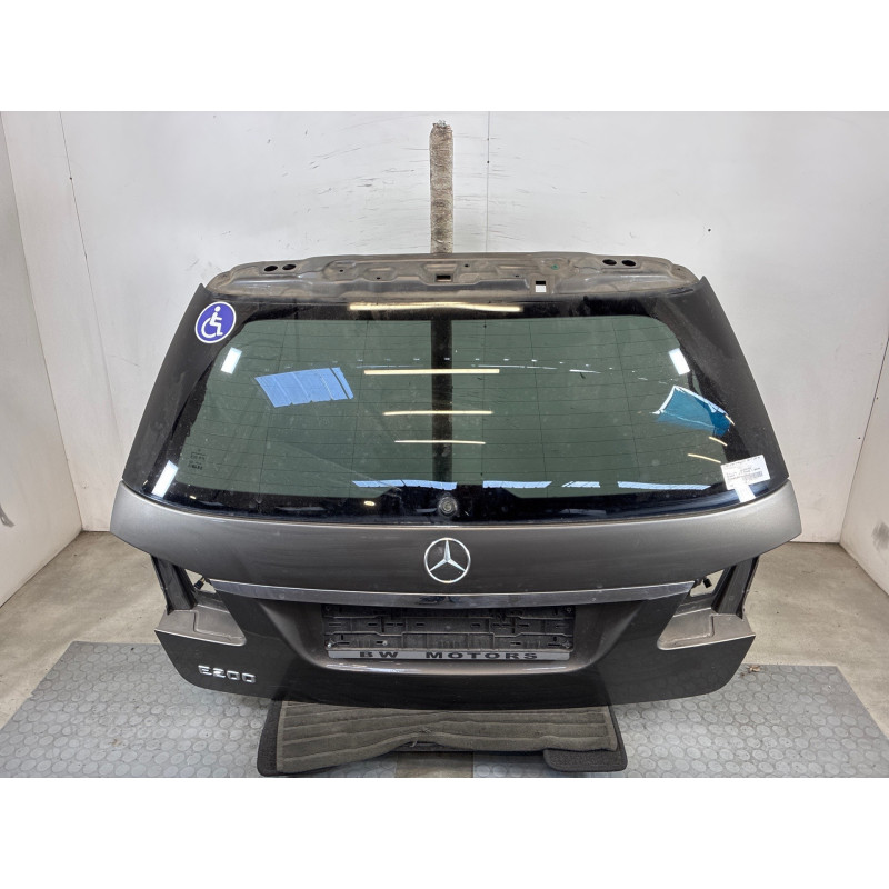 Malle/Hayon arriere MERCEDES CLASSE E 212 Photo n°3