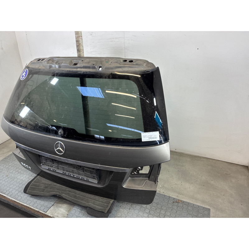 Malle/Hayon arriere MERCEDES CLASSE E 212 Photo n°4