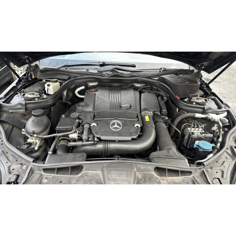 Capot MERCEDES CLASSE E 212 Photo n°17