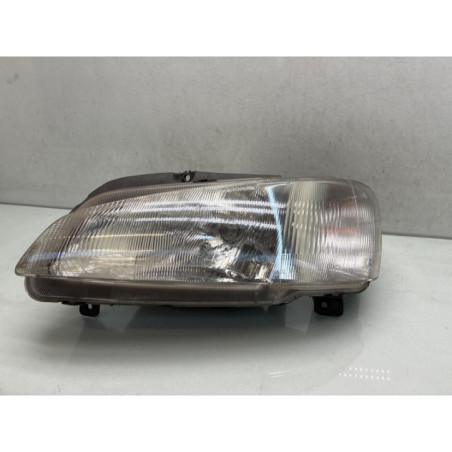 Optique avant principal gauche (feux)(phare) PEUGEOT 106
