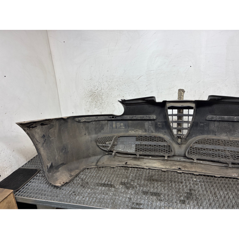 Pare choc avant ALFA ROMEO 147 Photo n°6