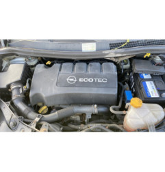 Feu arriere stop central OPEL CORSA D