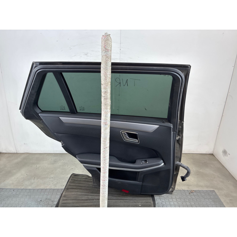 Porte arriere gauche MERCEDES CLASSE E 212 Photo n°3