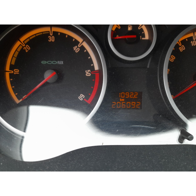 Aile avant gauche OPEL CORSA D Photo n°10