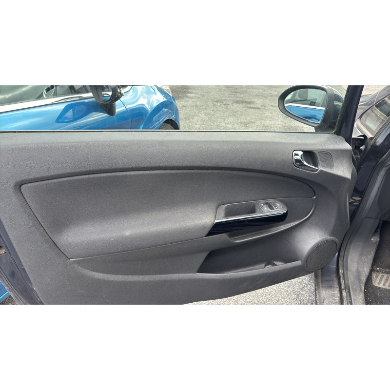 Porte avant gauche OPEL CORSA D Photo n°20