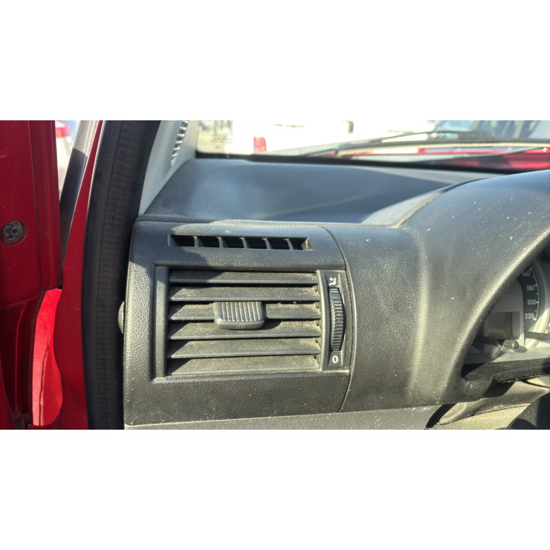 Aile avant gauche VOLKSWAGEN FOX Photo n°18