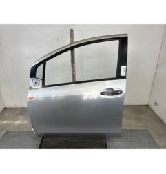 Porte avant gauche TOYOTA YARIS 2 Photo n°1