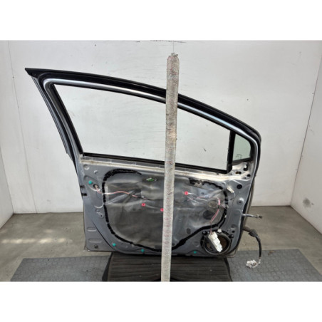 Porte avant gauche TOYOTA YARIS 2