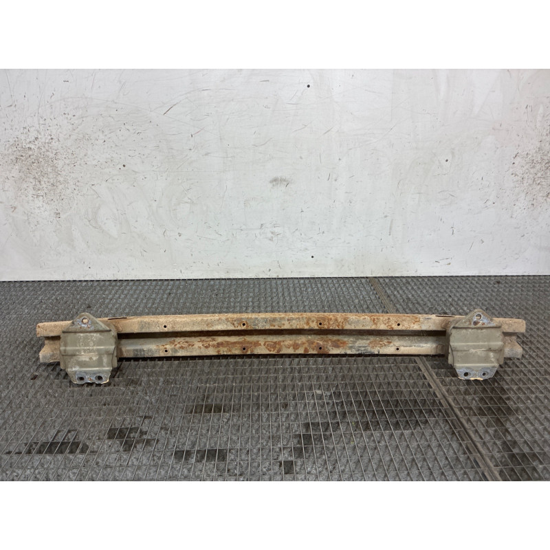 Renfort pare choc arriere (traverse) TOYOTA COROLLA VERSO 2 Photo n°3