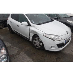 Pompe à carburant RENAULT MEGANE 3